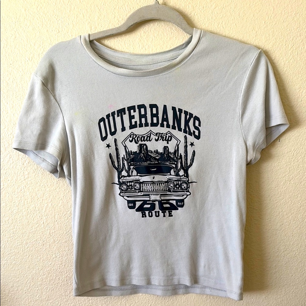 Gray Outerbanks Graphic T-Shirt 🌊